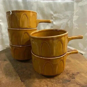 Set of 5 Vintage 1960s  Tams Soup Dishes